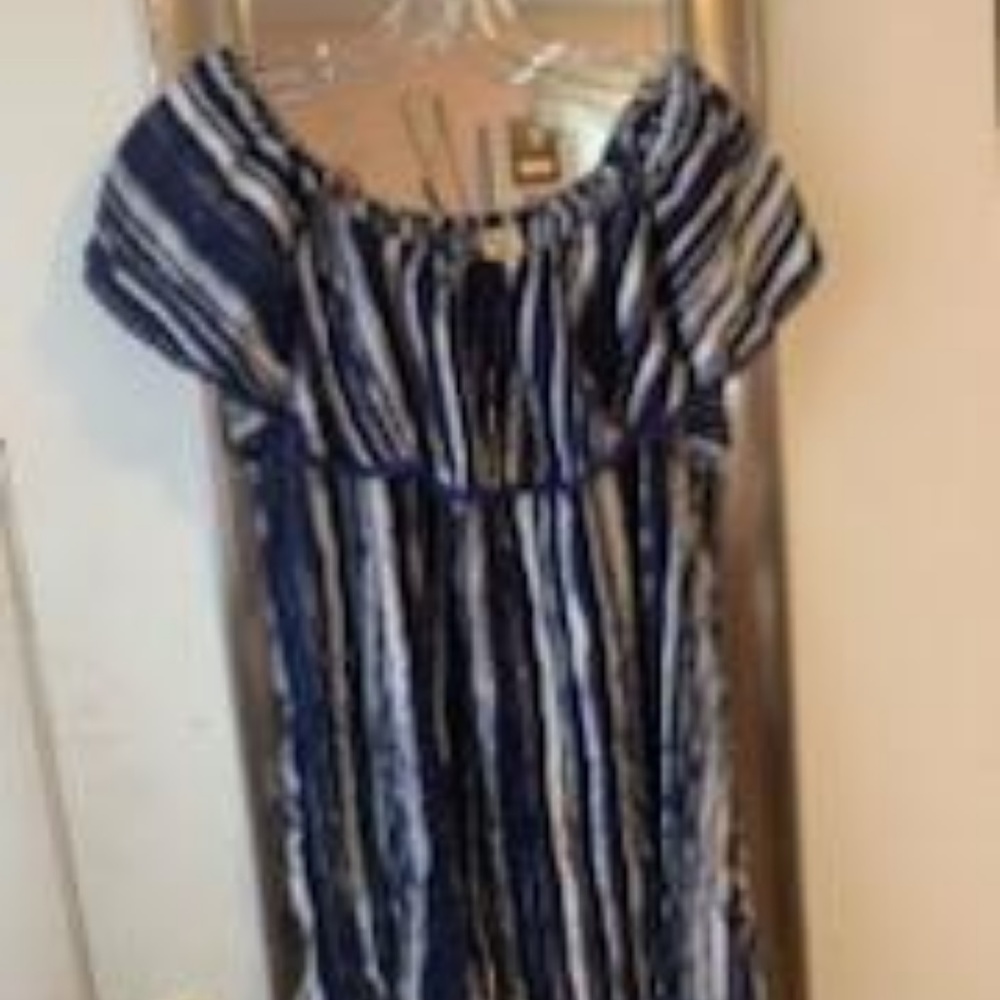 Navy Blue & White On/ Off Shoulder Shirt XXL (20)
